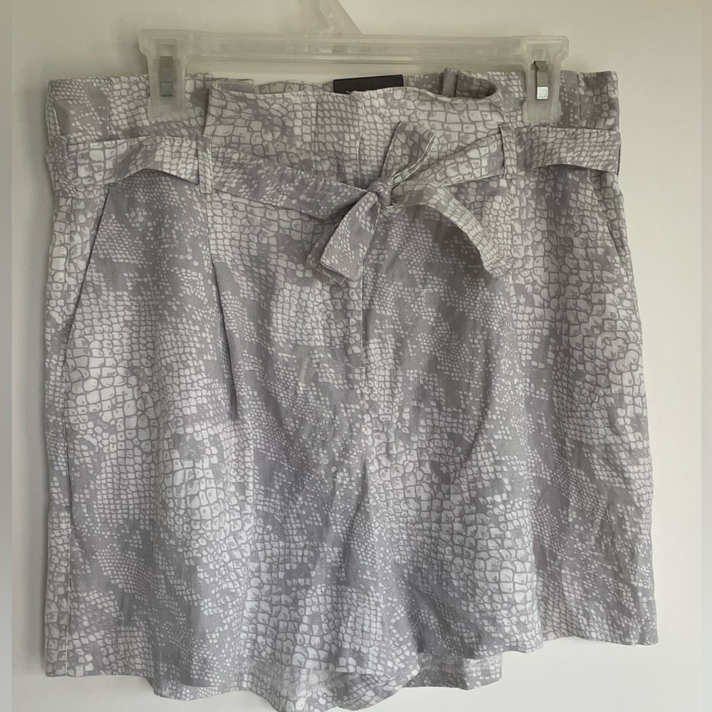 Worthington Linen Paperbag Belted Shorts, Women's Size 8, Gray NEW MSRP $40